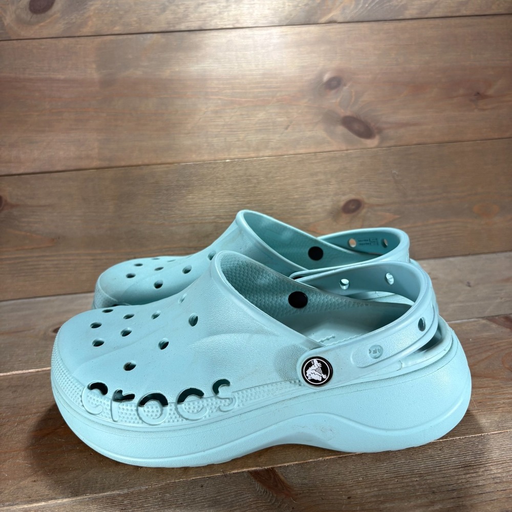 Crocs Baya Platform Womens size 8 shoes Blue Waterproof Comfort Slip On Clogs